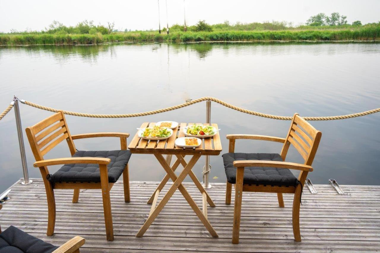 Schwimmpod An Der Peene Anklam Esterno foto